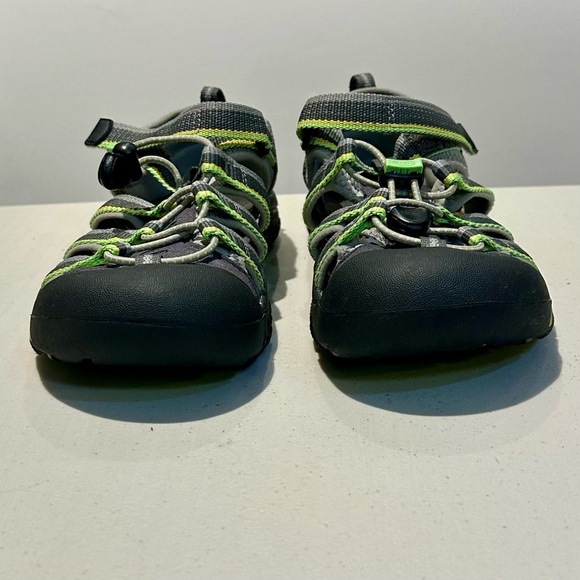 KEEN Big Kids Newport H2 Sandal‎ Racer Gray Sz US 5, EU 37 - Picture 7 of 7